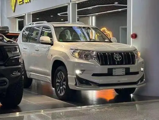 23款丰田霸道4000v6发动机国六裸车起步价格555万