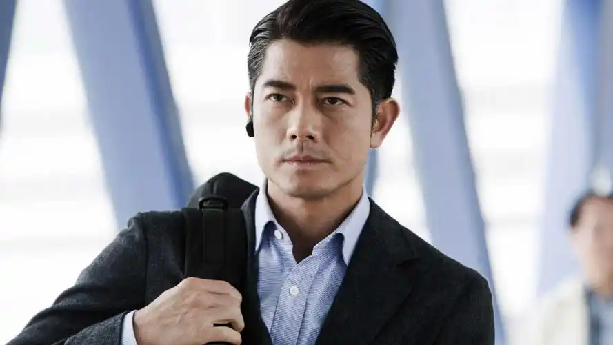 郭富城高调和娇妻方媛晒照秀恩爱,郭天王的拍照技术还获妻子夸赞