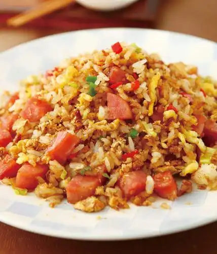 原创蟹肉香肠炒饭