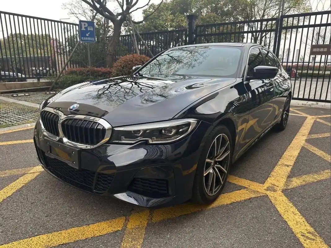 宝马3系 2020款 宝马320li 改款 m运动套装售价 - 抖音