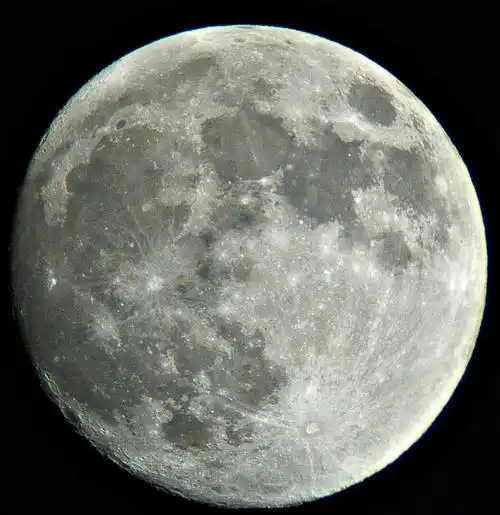 月球真的是45亿年前外星人建的前沿观测站吗?