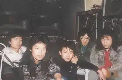 保温杯泡枸杞青春热血一直都在黑豹乐队会来衡阳告诉你什么叫摇滚