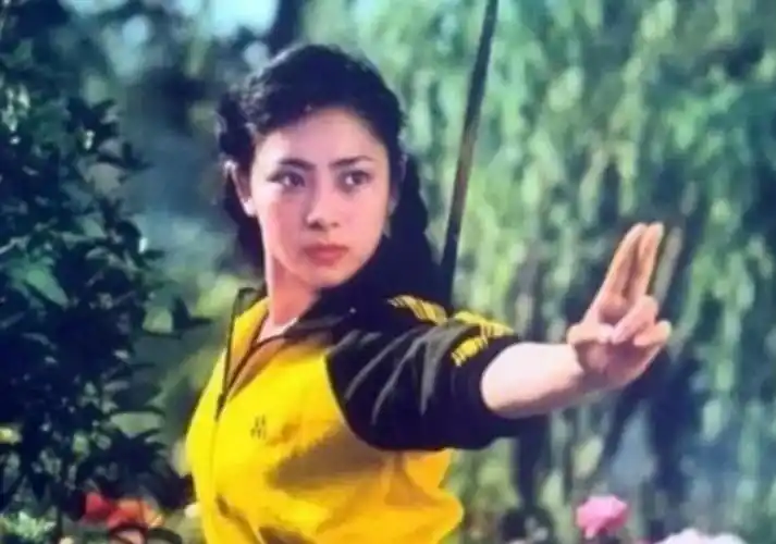 回顾李思:父亲是李连杰,母亲是黄秋燕,我却是个留守儿童