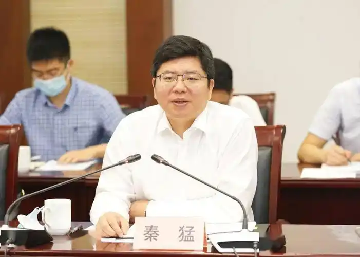 市委副书记,代市长秦猛,常熟理工学院党委副书记,校长江作军,副市长