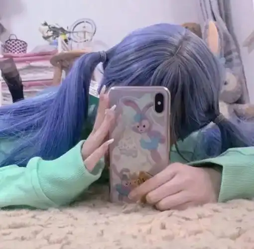 不露脸女生头像/最好的会在最合适的时候遇见