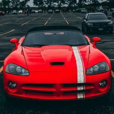 豪华车图片头像红色酷炫豪华轿车高清图片个性头像