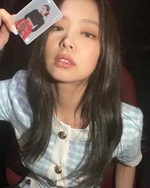 jennie812更新美照美颜暴击