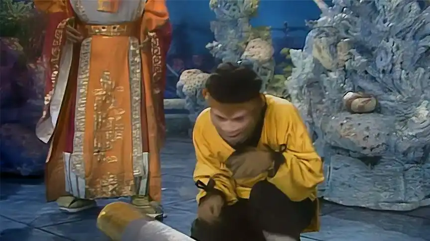 孙悟空一套棍法,直接搅得龙宫地动山摇!