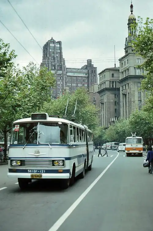 打造kds80年代上海的马路照片最强贴,美好的回忆