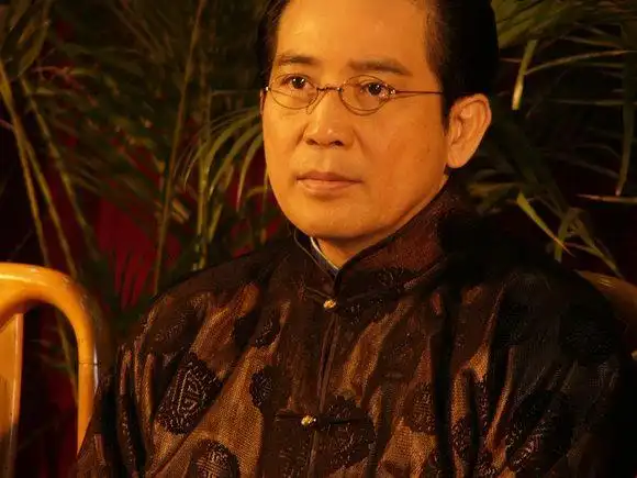 图文:《紫玉金砂》发布会-秦汉年纪虽长风度依旧11