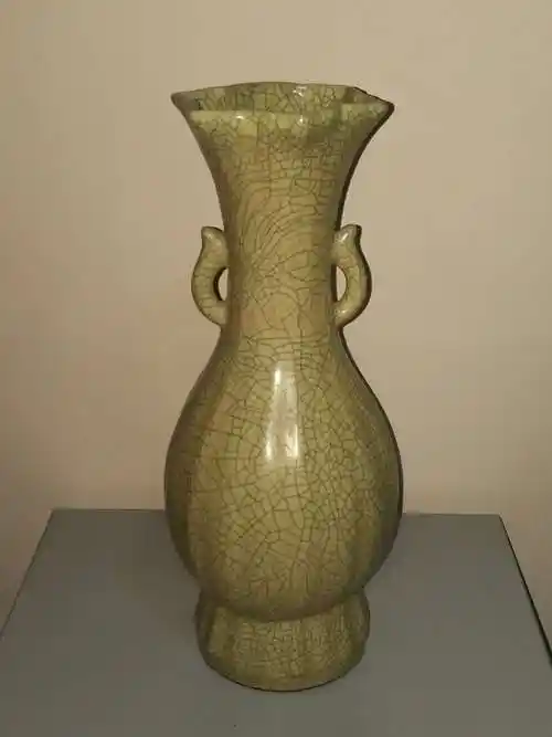 哥窑瓷器珍品17件北京裴兆松天下第一瓷王收藏家裴兆松珍藏