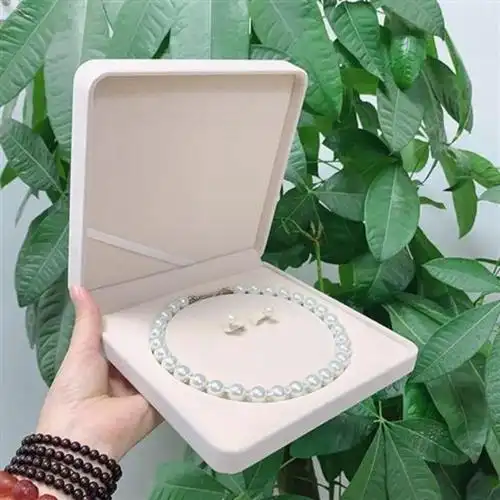 绒布珍珠项链盒耳环耳钉手链套装盒三件套饰品盒珍珠礼物盒米白色耳钉