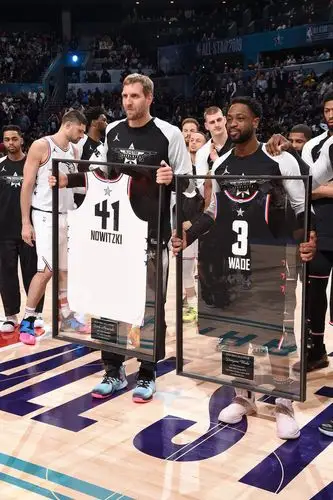 2019年nba全明星赛回顾致敬名宿詹韦连线值得回忆