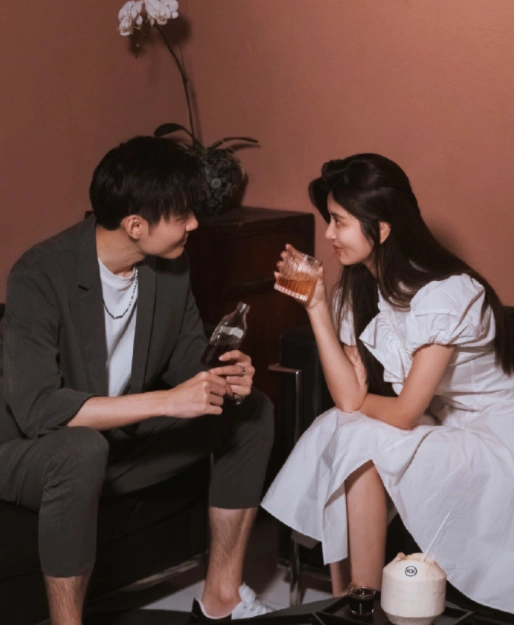 心动4:小孔马董多次被偶遇后,又晒情侣背景图,这碗狗粮我吃了