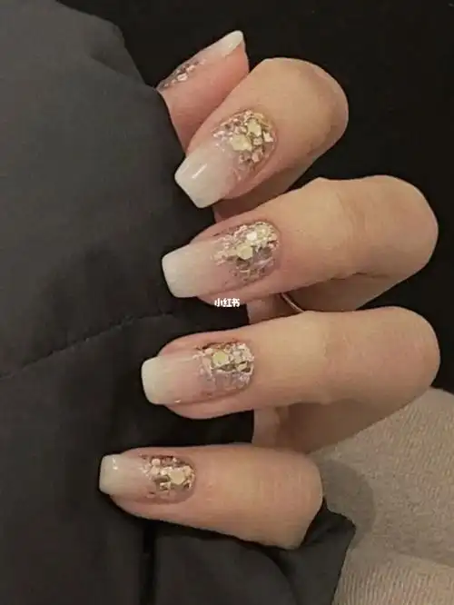 最近最流行的美甲97