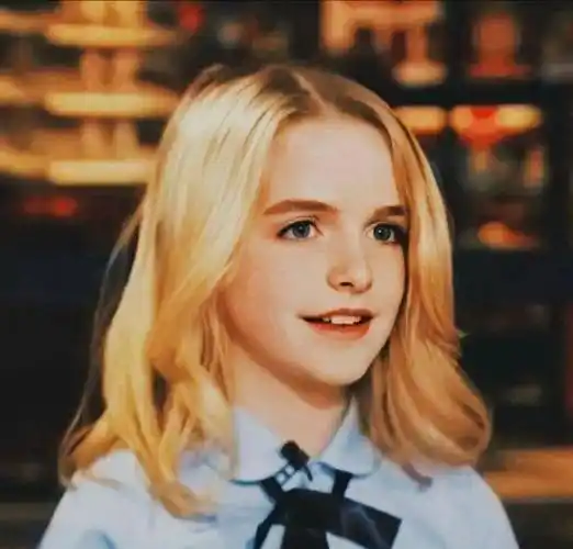 还是麦肯娜演艾玛.