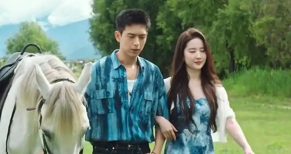 难不成今年刘亦菲的新戏接二连三?_王一博_角色_玫瑰