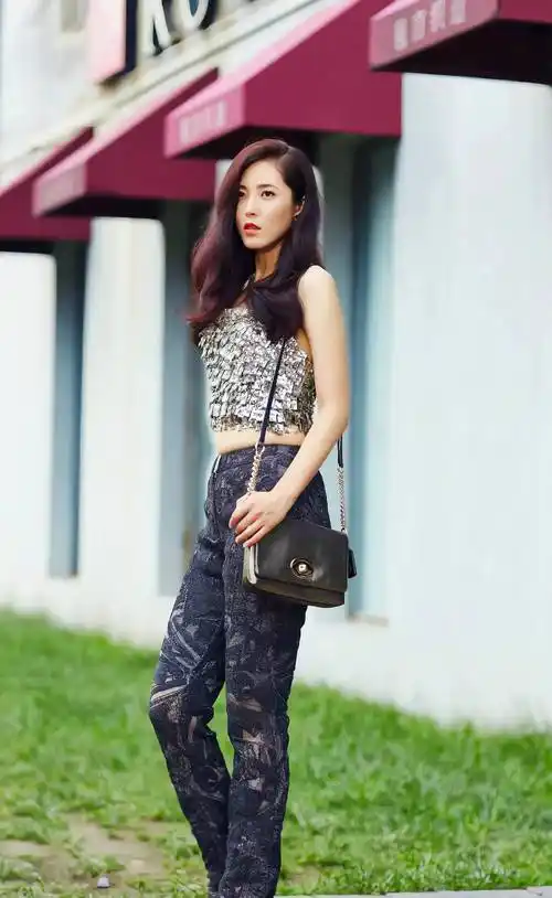 曾出演过《新聊斋志异》,《男才女貌》,《理发师》,《主妇也要拼》