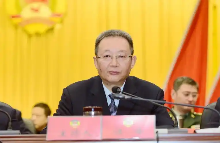 常委会主任曹佑华,临庐现代产业园区管委会主任,区政府党组副书记肖廷