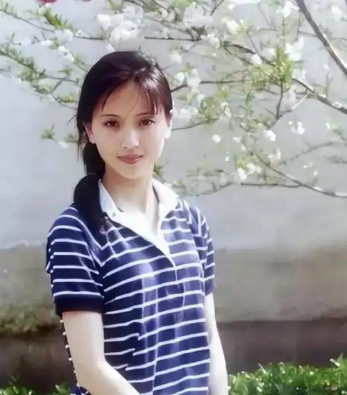 8位被遗忘的老牌女星,个个貌美如花,有人至今孤身一人