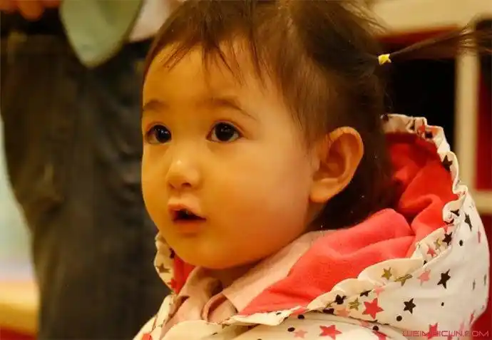 李馨琪近照2018 李馨琪长大的照片曝光真的长残了吗