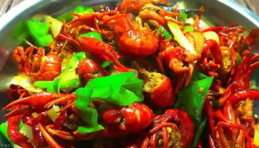 13小龙虾的做法大全家常做法(怎样烧龙虾好吃家常做法)