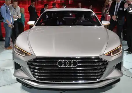 奥迪a9外观上采用sportback造型,是一款运动豪华车