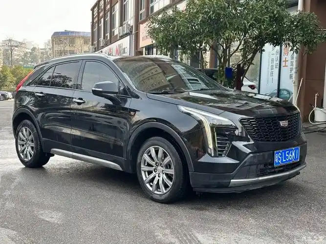 凯迪拉克xt42021款28t两驱领先型国vi行驶