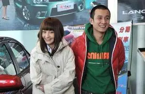 文章姚笛旧情复燃 姚笛与未婚夫分手,探班文章 网友 该结局了