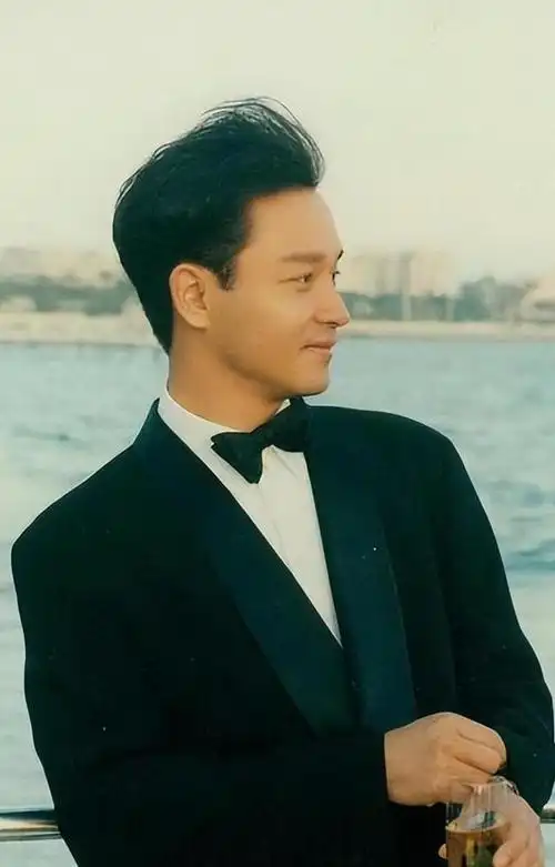 张国荣自杀的真相时隔20年马未都终于道出事情他被抛弃了