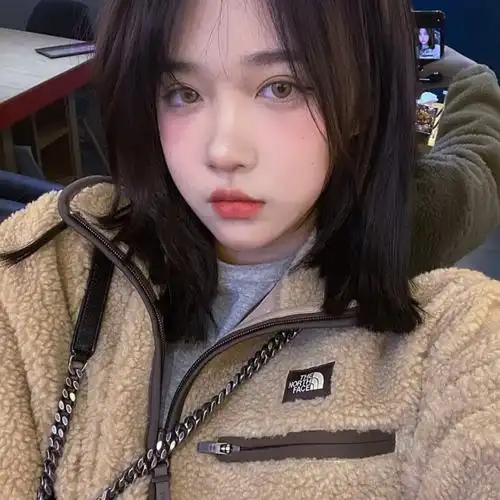 白月光与朱砂痣女生头像