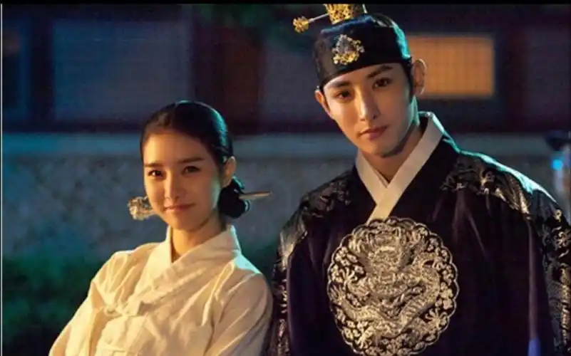 【夜行书生】【鬼玲cp】【李洙赫×金素恩】【吸血鬼×世子嫔】剧情向