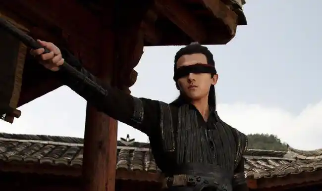 庆余年>五竹扮演者曾是短跑运动员 围棋业余五段