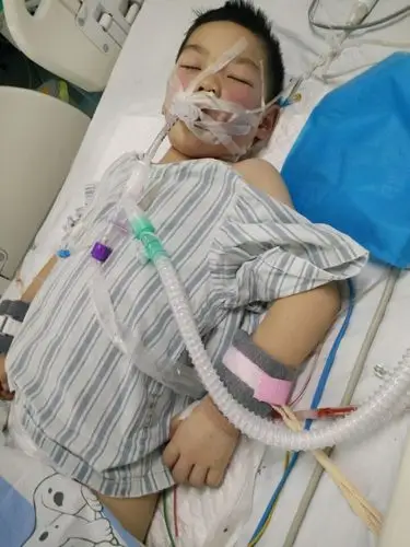 求好心人救助,6岁儿童从18楼坠下,延续生命!