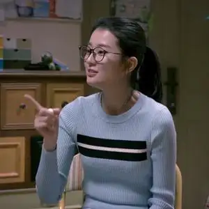 欢乐颂2关雎尔关关明星同款毛衣 2017秋冬圆领套头打底 针织衫女