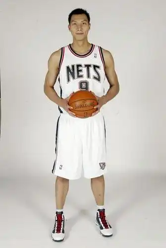 巴特尔,当年nba的巴特尔可以掀翻奥尼尔,并在nba生涯中随马刺队获得了