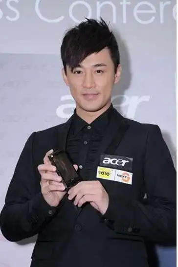 林峰的发型怎么打理,怎么剪?