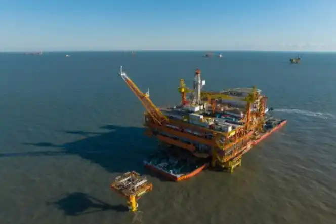 我国渤海勘探发现全球最大变质岩油田