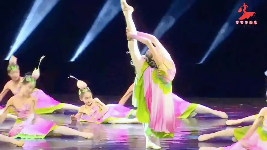少儿六一舞蹈剧目编号s–15唯美中国舞女子群舞节日舞蹈表演节目儿童