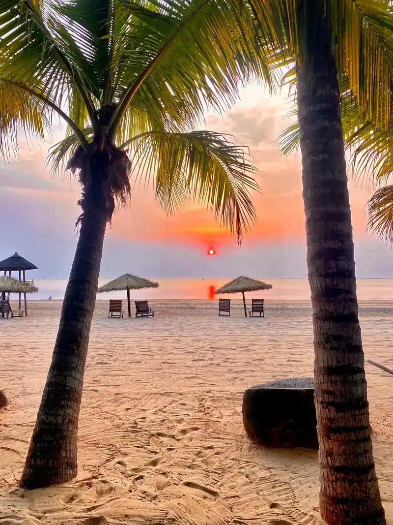 湛江雷州乌石天成台两天攻略来啦!不要再催了! #五一去哪嗨  - 抖音