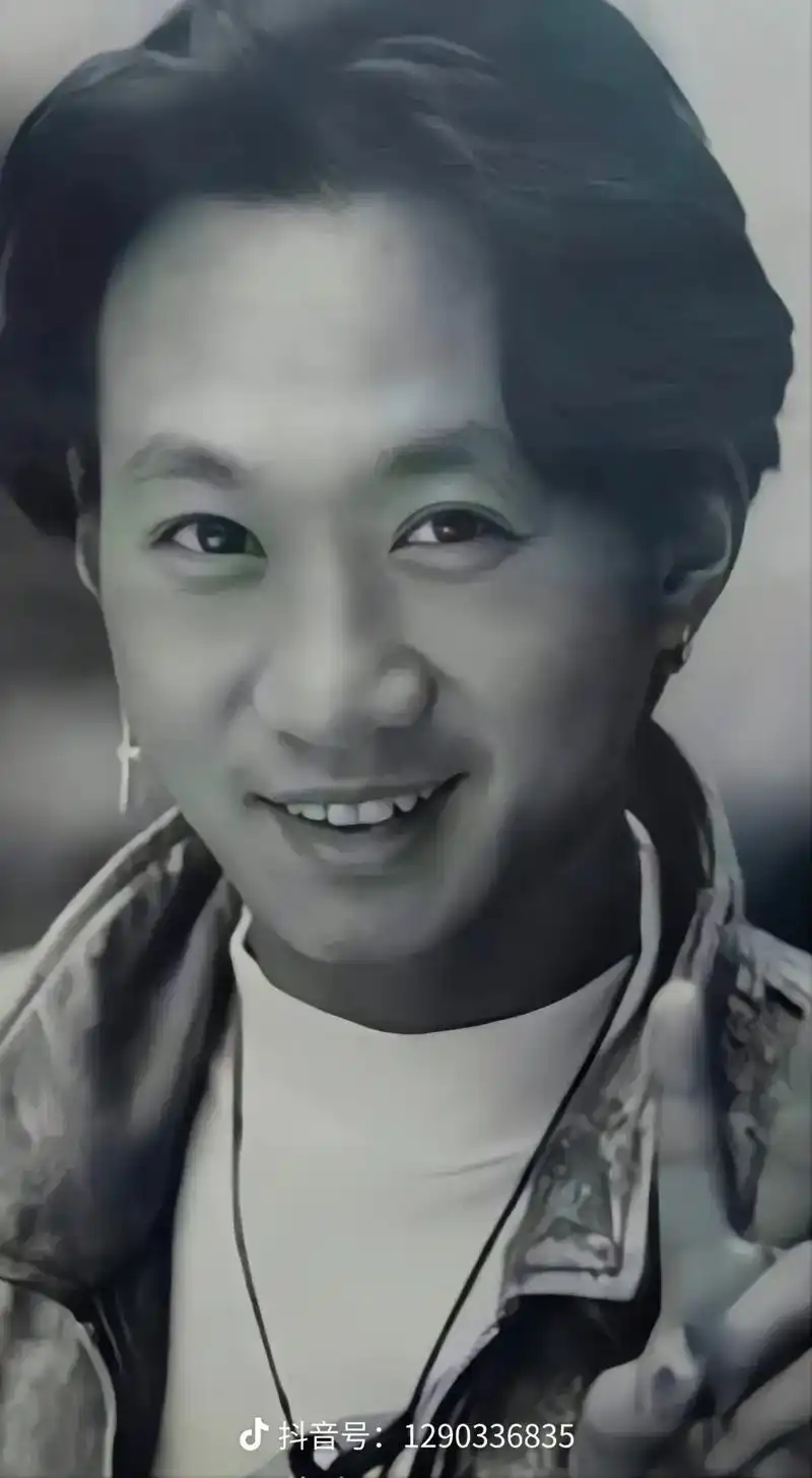 beyond    #老照片     #黄家驹 坚持看完 - 抖音