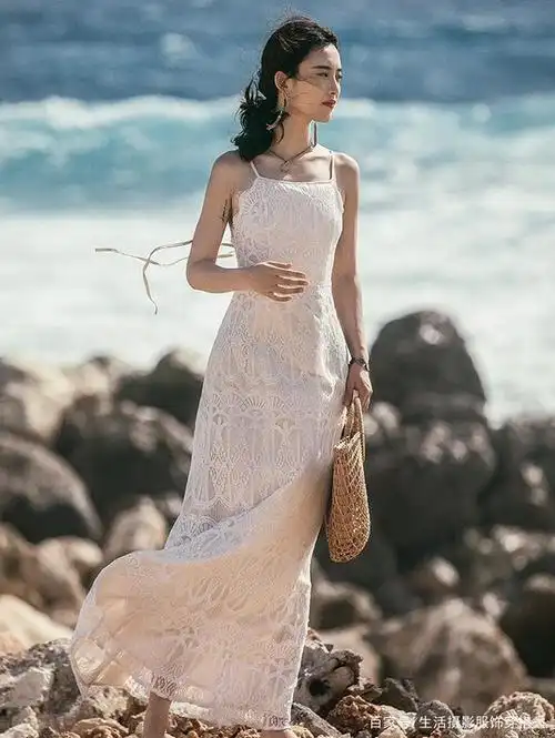 很好的修饰女性的背部,优雅而唯美.