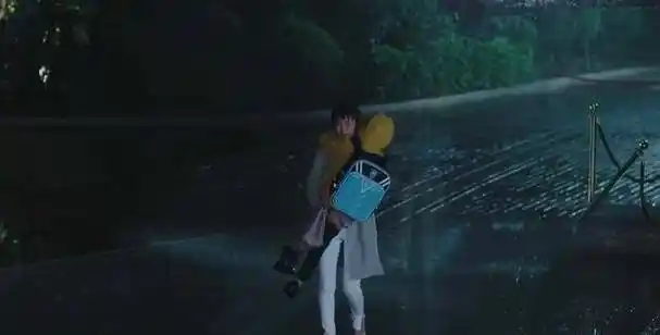 我的前半生:子君永不懂,唐晶明知做主妇下场惨却没提醒她的真相_罗