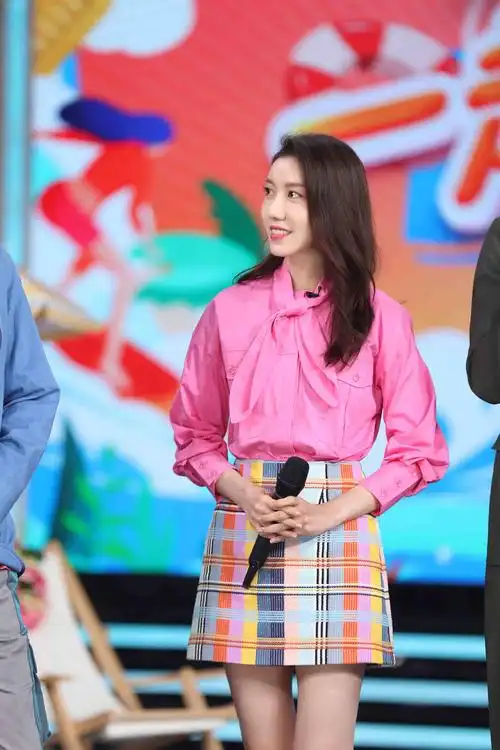 回顾演员高露:我这辈子正确的决定,就是隐婚为丈夫生下一儿一女