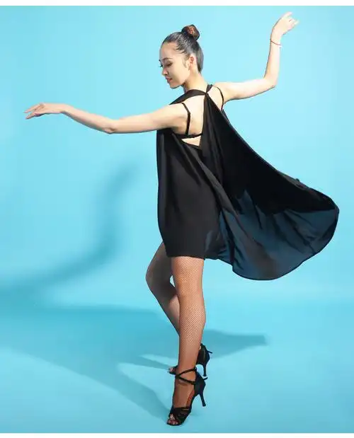 拉丁成人服装舞裙练功比赛服飘逸女神拉丁舞练习套装