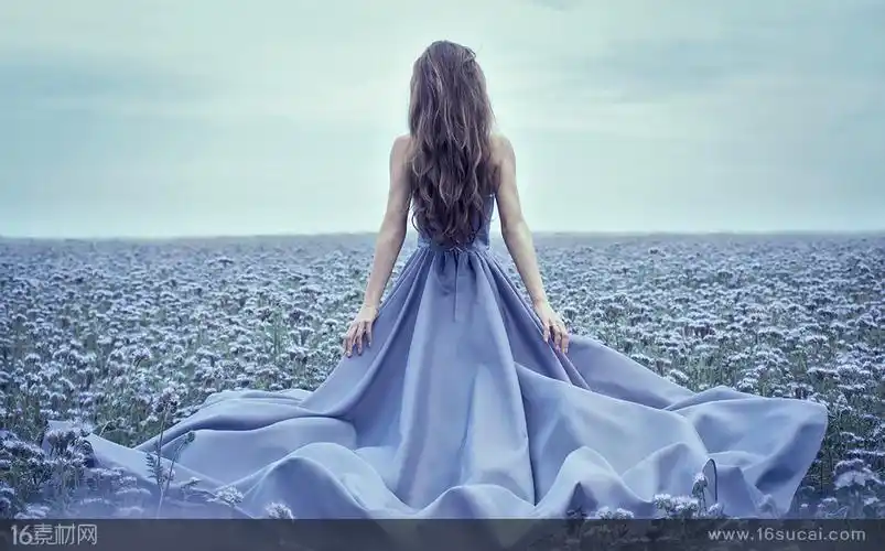 背面摄影欧美女性优雅美女长裙蓝色长裙模特性感端庄人物摄影高清图片