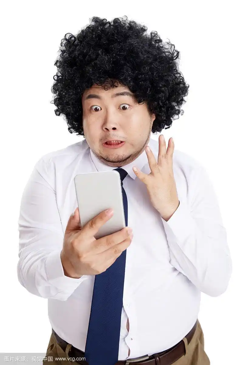 肥胖的商务男人在自拍