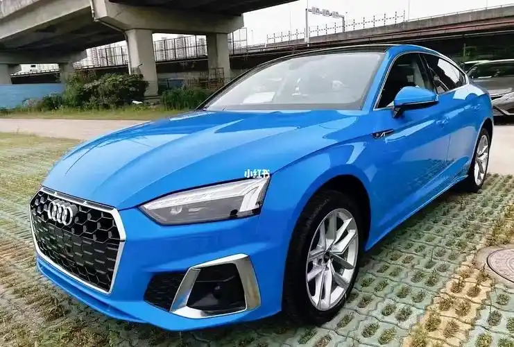 嘉兴奥迪a5流光蓝有现车哦