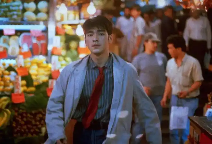 我吃三十罐凤梨罐头能长的像金城武一样帅嘛