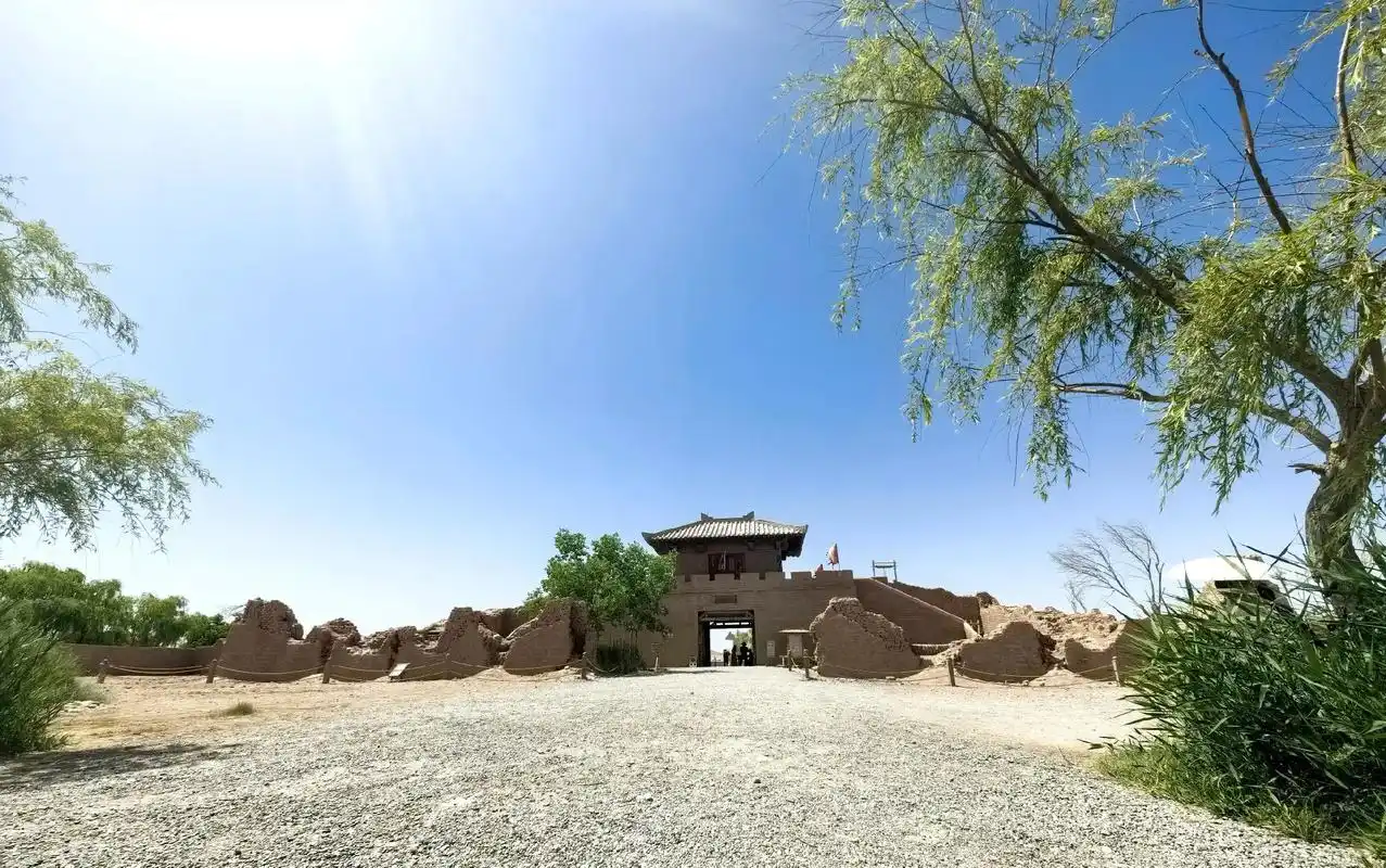 阳关——一个不得不去的地方! 夏日正午